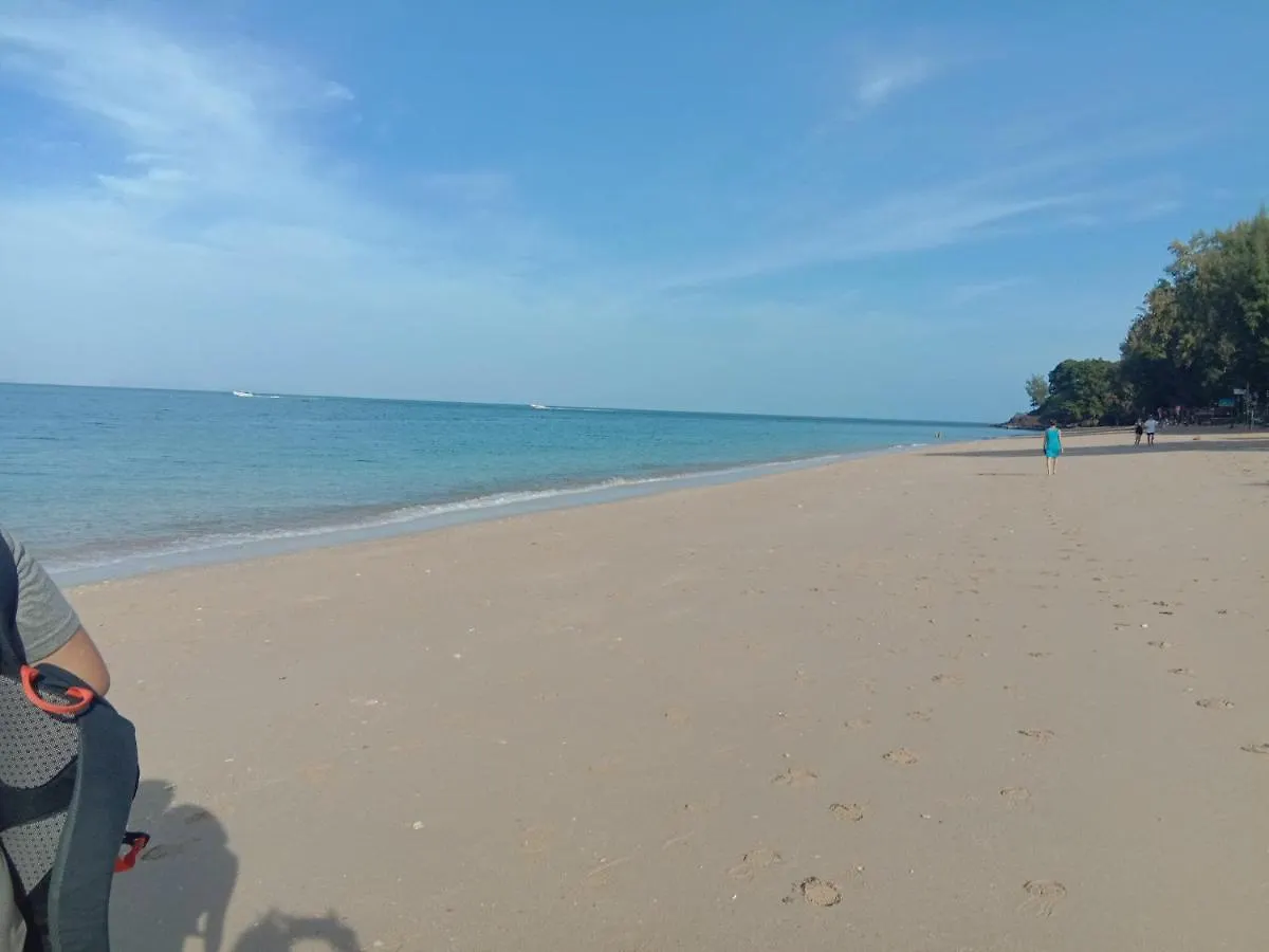 兰塔睡鲸酒店 Ko Lanta 招待所