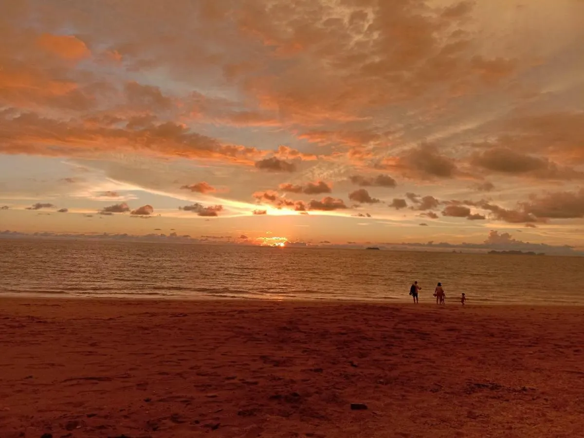 Vendégház Sleep Whale Lanta Hotel Ko Lanta Thaiföld
